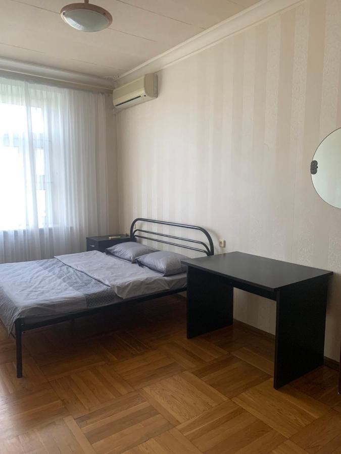 Apartamento Цум Пассаж Яворницького 55 Dnipro Exterior foto
