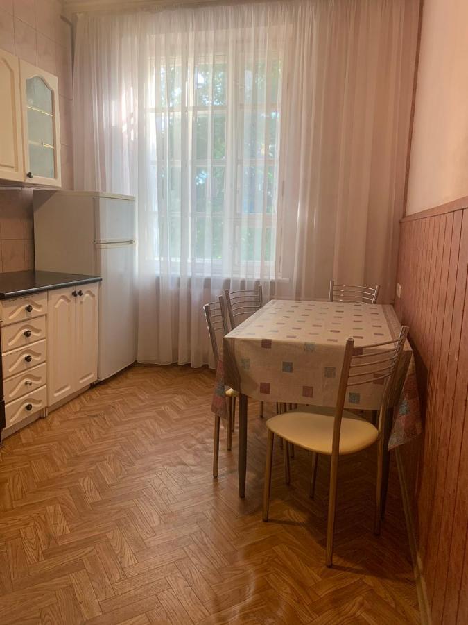 Apartamento Цум Пассаж Яворницького 55 Dnipro Exterior foto